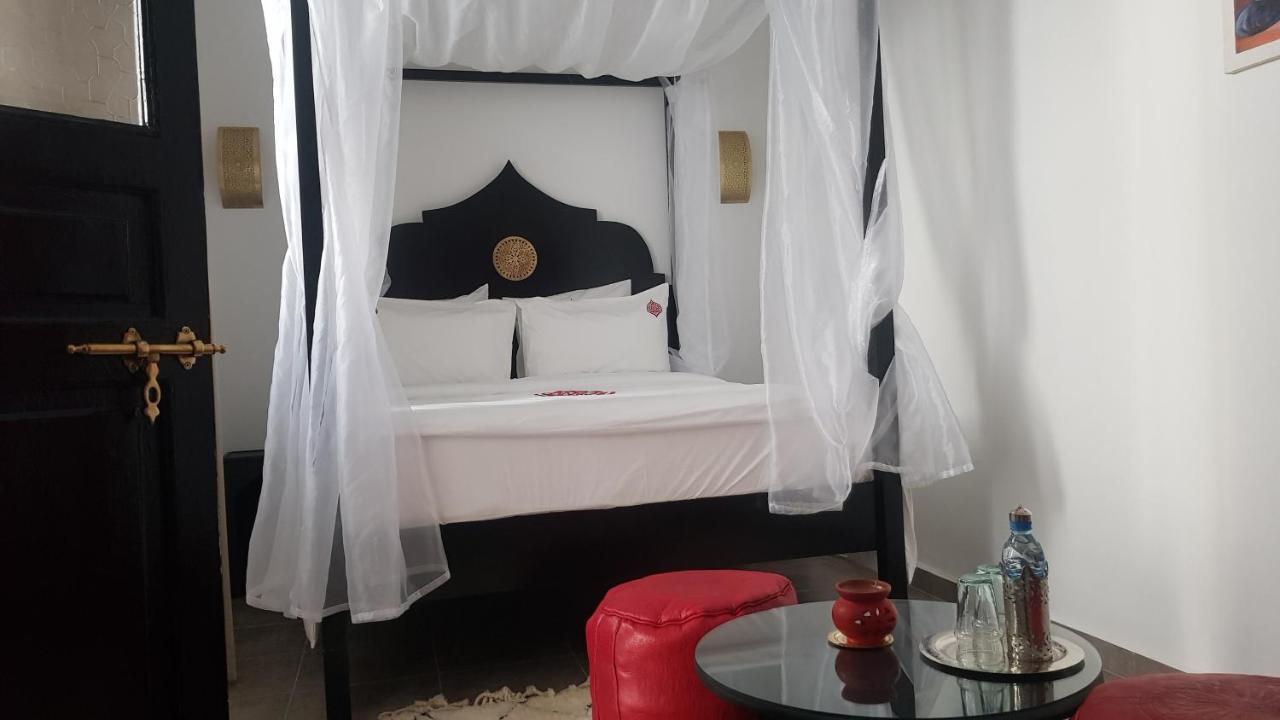 Riad Le Voile D'Orient マラケシュ エクステリア 写真